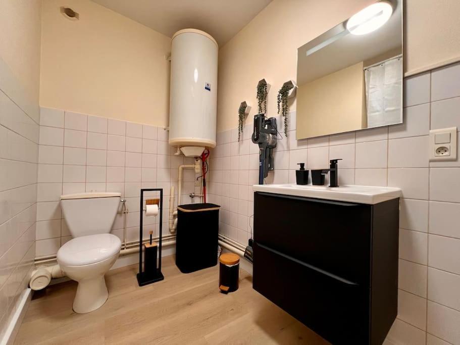 Appartement Climatise 4Prsn Au Pied De La Citadelle Besançon Exteriör bild